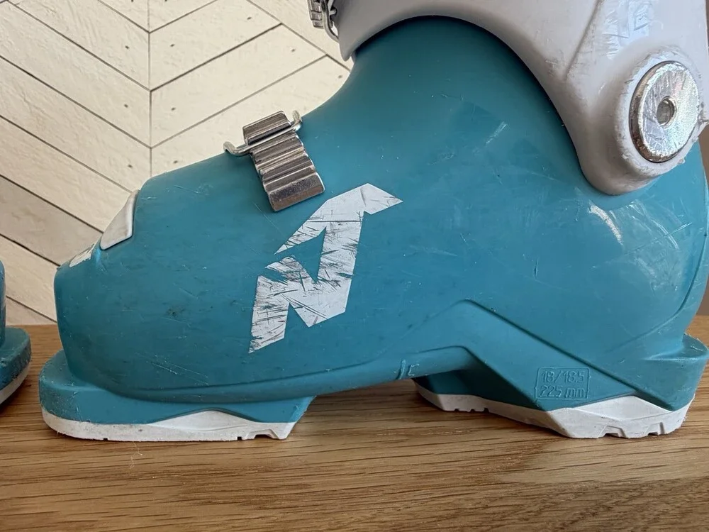 SPEEDMACHINE J 2 (GIRL) Ski Boot Flex 35 18.5 MONDO